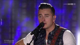 Andreas Gabalier  Hinterm Horizont Starnacht am Wörthersee 2018 [upl. by Nirehtak]