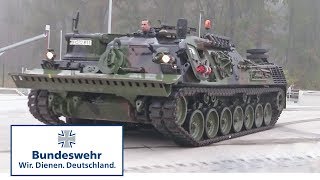 Waschtag bei der Bundeswehr –Panzerwaschanlage in Klietz [upl. by Henrique720]