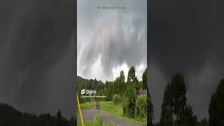 MASSIVE Thunderclouds Spotted Over Montreal shorts weather sky thunderstorm tornado extreme [upl. by Chenee959]