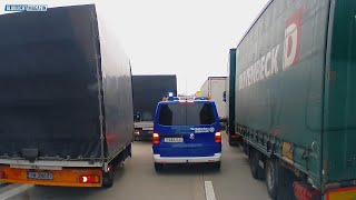 THW kämpft sich durch katastrophale Rettungsgasse [upl. by Kimura258]