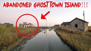 EXPLORING ABANDONED GHOST TOWN ISLAND CREEPY HAUNTED   MOE SARGI [upl. by Nawtna]