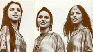 Algerie ancien chant kabyle group djurdjura YouTube [upl. by Baggett]