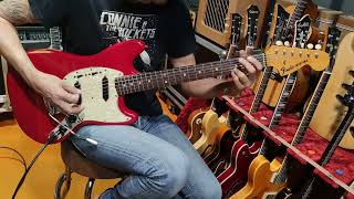 Fender Mustang 1968 Dakota Red2 [upl. by Ytirev]