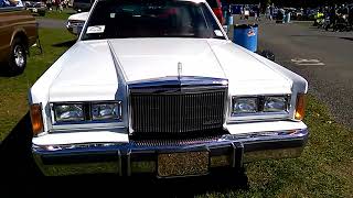 1989 Lincoln Town Car [upl. by Herod75]