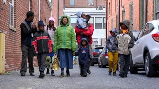 Congolese refugees start a new life in the United States [upl. by Edrahc]