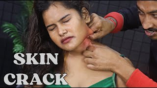 Skin Cracking  Girl Received Head Massage amp Neck Cracking from Abhijit Barber  ASMR  Insomnia [upl. by Eked]