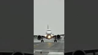 Embraer 195E2 PSAEJ decolando de Navegantes [upl. by Yerffoj627]