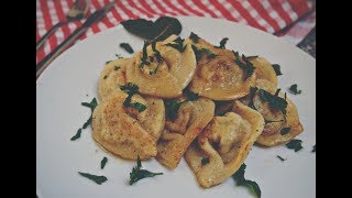 Pelmeni  Colțunași cu Carne [upl. by Irakuy336]