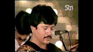 Kukra Dhami Diya live folk song by Attaullah Khan Esakhelvi [upl. by Nyl215]