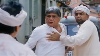 Malamaal weekly 2006 comedy scene bollywood comedy Om puri Paresh Rawal [upl. by Jammie6]