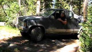 1991 Nissan D21 Hardbody Pickup Offroad [upl. by Boyse]