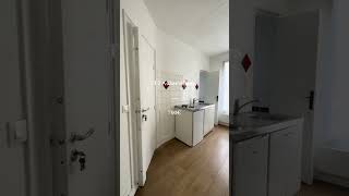 2 pièces d’une superficie de 20m2 disponible de suite à la location Le loyer est à 700€ avec eau fr [upl. by Siuqaj]