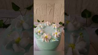 Cake decoration shortsfeed decorationcake cakemasters shortvideo zahrascake [upl. by Matti713]