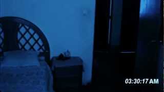 Parodia  Paranormal Activity  Actividad Paranormal Fenómeno Siniestro [upl. by Anahsat818]