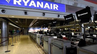 Schwarzer Freitag Pilotenstreik bei Ryanair [upl. by Adnomal]