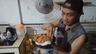 Makan Lauk Telur Dadar enak‼️Topek channel [upl. by Nived]