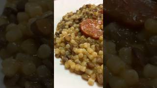 Pasta e lenticchie con aggiunta di salame calabrese ilsaturday shortvideo cibo foodblogger [upl. by Aynotak819]