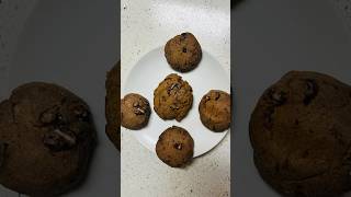 2 MIN MICROWAVE CHOCOLATE CHIP COOKIE RECIPE cookie baking chocolatechipcookies [upl. by Maureene]