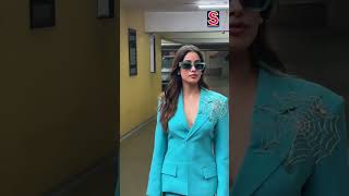 Oops Spider Spotted On Janhvis Dress  Janhvi Kapoor  N18S  bollywood shorts viral [upl. by Asserat]