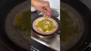 ராகி முட்டை முருங்கைக்கீரை பொடித்தோசை ragi egg moringa podi dosa [upl. by Omura]