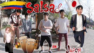 JAPONESES BAILAN musica latina  SALSA 😂 [upl. by Shayla]