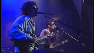 CERATI Y ANDREA ECHEVERRI  LA CIUDAD DE LA FURIAwmv [upl. by Ardnaskela]