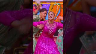 Kubra Khan Best Dance  Performance  Kashmir 9th HUM Awards kubrakhan farhansaeed [upl. by Whit]