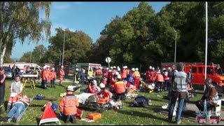 KatastrophenschutzÜbung quotAmoklauf amp Bombenexplosion in US MiddleSchool Wiesbadenquot  28092013 [upl. by Dalis]