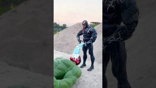 Hulk vs Harley Quinn and Venom pissing and the ending  Marvel Toys [upl. by Senilec865]