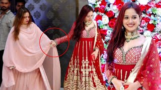 Jannat Zubair Looking Gorgeous In Red Arrive At Adnaan ShaikhAyesha GRAND Wedding Reception [upl. by Swanhildas46]