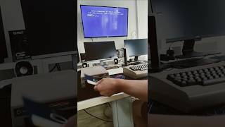 Wer kennt das noch C64 Diskettenlaufwerk c64 retro YouTubeCreatorCommunity [upl. by Akcirehs247]