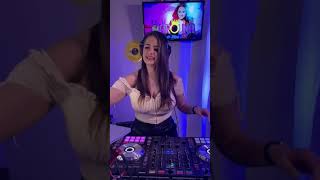 DJ Carolina  Cumbia MIX  para Bailar Cantar y gozar [upl. by Schild]