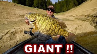 Matts GIANT Crankbait Bass Full Catch Footage [upl. by Mari]