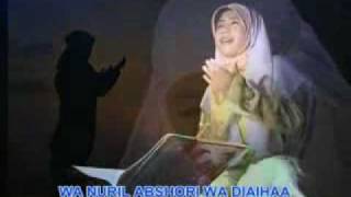 Wafiq Azizah Sholawat Syifa  Sholawar Syifa [upl. by Papotto698]