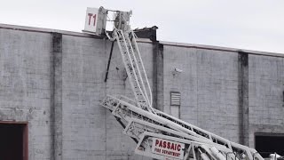 Passaic Fire Catastrophic Tower Ladder Failure 7th St 2017 [upl. by Amity]