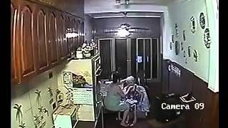 Abuela maltratada por su cuidadora en Villa Maipu [upl. by Orodisi628]