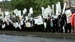 KJ Terror Protest against Rabbi Aron Teitelbaum KJPSchool 1996 [upl. by Jerrilyn]