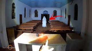 11 Misteriosos Momentos Captados en Iglesias y Templos  Videos de Fantasmas y Demonios TERROR REAL [upl. by Lihkin34]