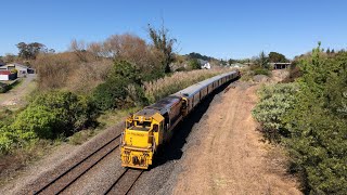 DFB 7077 7335 with kiwi Rail Maori King Funeral charter P02 passing Taupiri old yard site NIMT [upl. by Saire815]