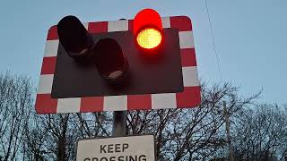 MPV niblock road level crossing co antrim 221124 [upl. by Elaweda719]