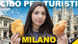 ORDINO lo stesso CIBO dei TURISTI a MILANO [upl. by Aronel493]