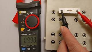 Utilisation du multimètre en Ohmmètre [upl. by Eerised630]