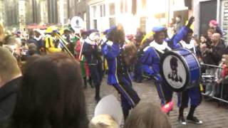 Landelijke intocht van Sinterklaas in Dordrecht 2011 [upl. by Annoid]