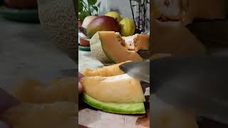 Cutting Cantaloupe Melon 🍈😋😍 shortsasmr shortsfruits cuttingasmr slicingasmr melon cantaloupe [upl. by Ehc]