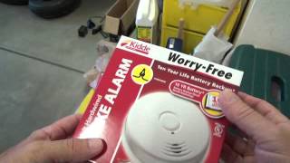 Ten year hardwired smoke alarm with battery back up [upl. by Nlyak]