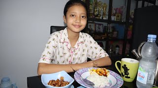 Novelian Makan Sahur di Bulan Ramadhan 2022 [upl. by Elaval]