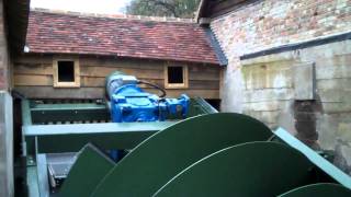 First Archimedes screw generator on River Thames [upl. by Nilyram]