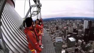 Rencontre inattendue à Edgewalk  Tour CN Toronto Ontario Canada [upl. by Elenore]