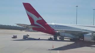 Landing at Melbourne Airport Tullamarine and taxi to terminal gate with Air New Zealand B777 [upl. by Elia]