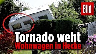 Tornado in NRW Wohnwagen wurde in Gartenhecke geweht – Aufräumen in Viersen [upl. by Gordie]